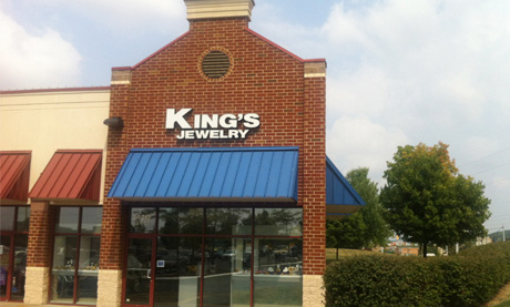 King S Jewelry Cranberry Pes