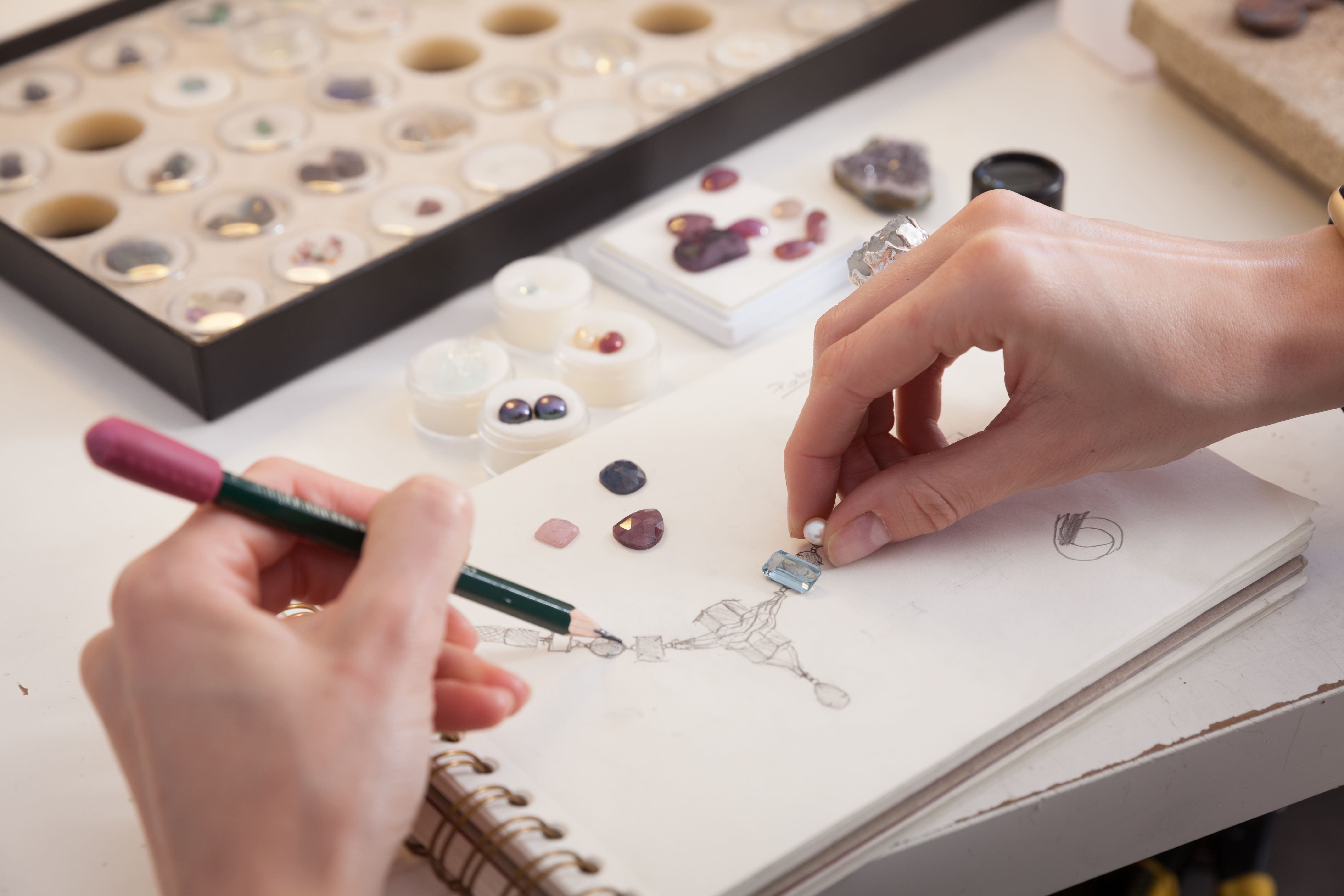 How to Design Custom Jewelry
