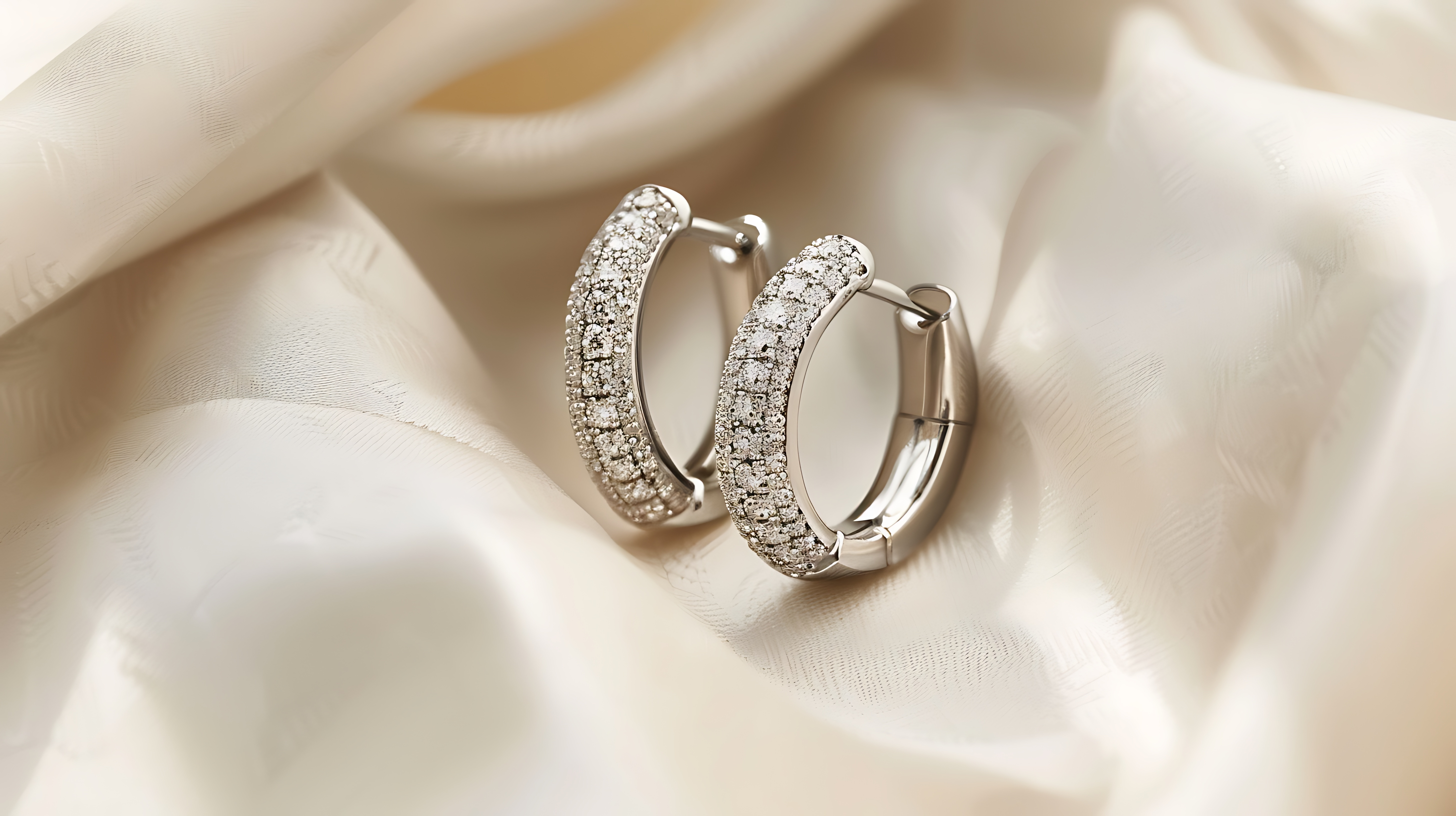 Hugging the Trend: The Chicness of Diamond Huggie Earrings